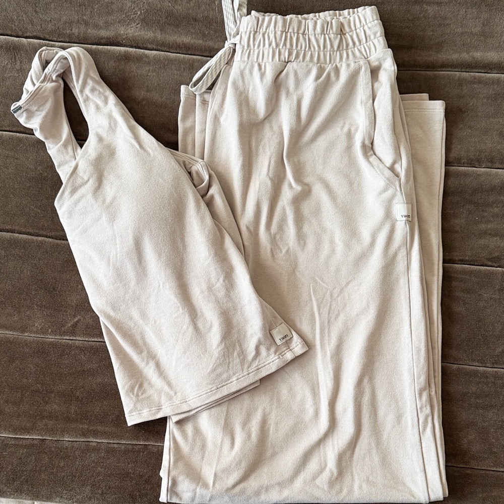 Vuori cream halo set tank and wide leg pant